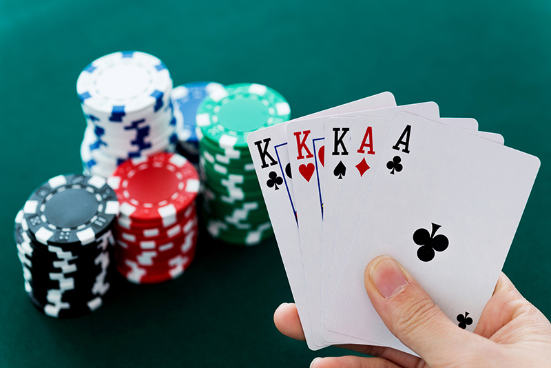 Poker Online: Cách tận dụng cơ hội và thắng lớn cho mọi người - Ảnh 1